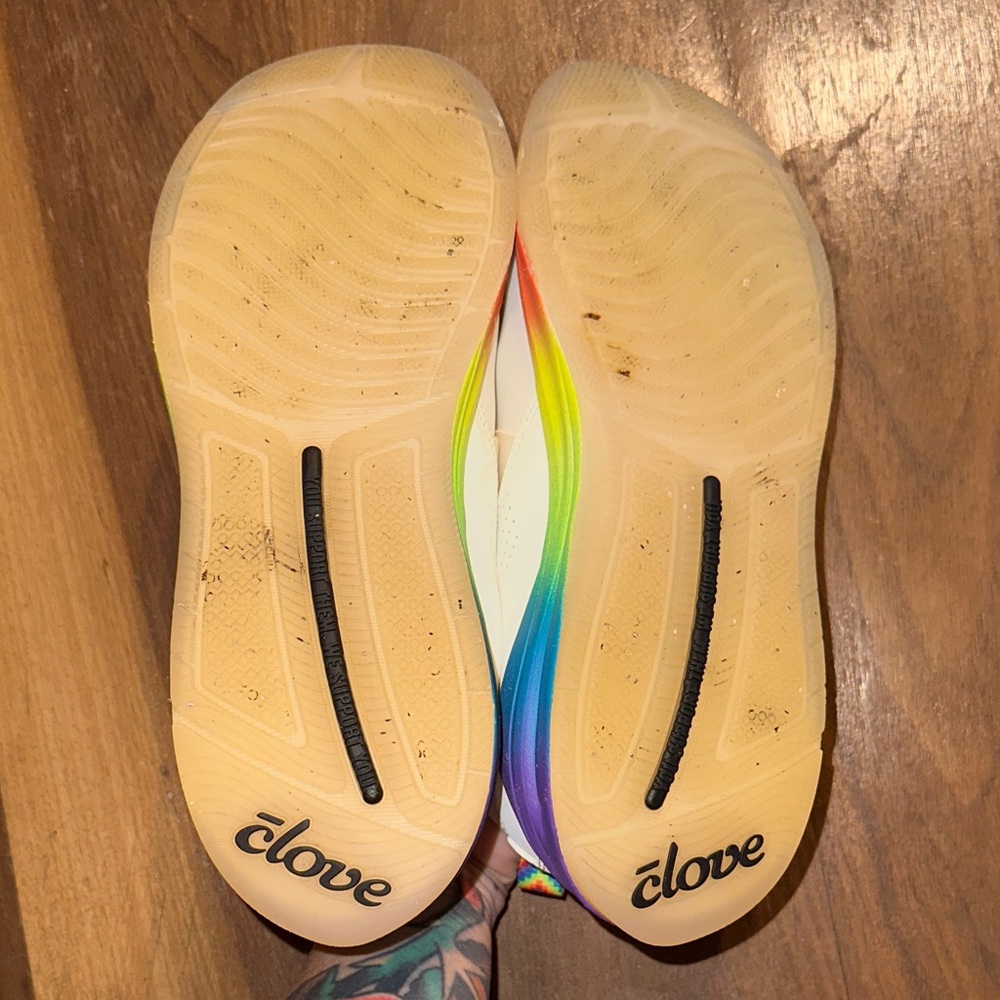 Clove limited edition White Rainbow Soul slip on nursing/medical sneakers Sz 9.5 - Picture 6 of 6